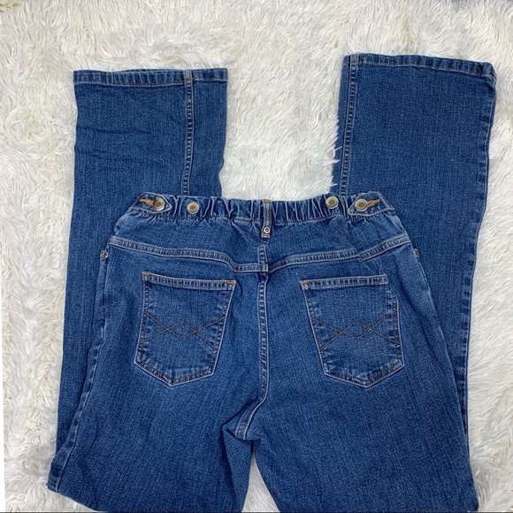 Liz Lange for Target Denim - Liz Lange Adjustable Flare Maternity Jeans 6